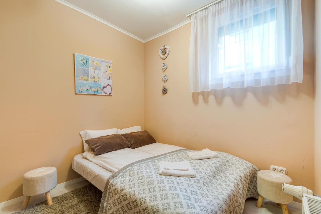 Apartament Victor Hugo Budapeszt Zewnętrze zdjęcie